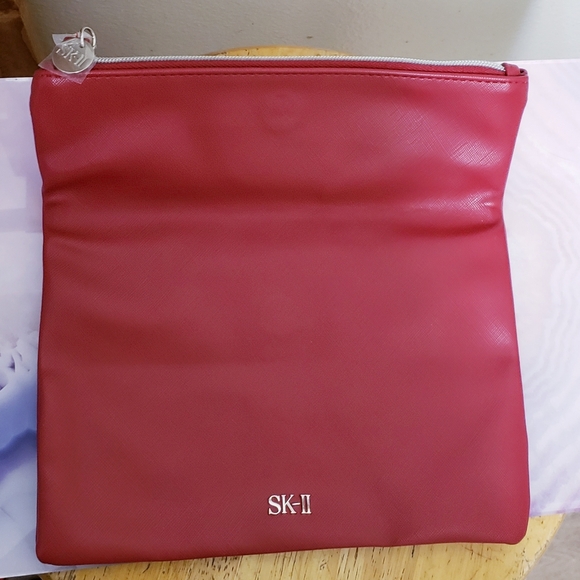 SK-11 Red Pouch Clutch - Picture 2 of 4